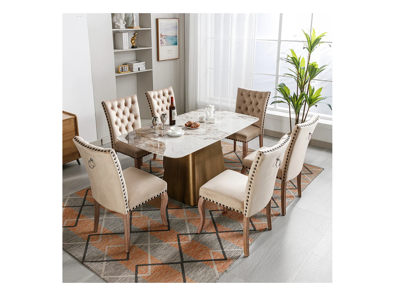 Cadeira de jantar em veludo camelo com encosto e argola decorativa cravejada, pernas em madeira maciça, 49x63x95 cm, conjunto de 6