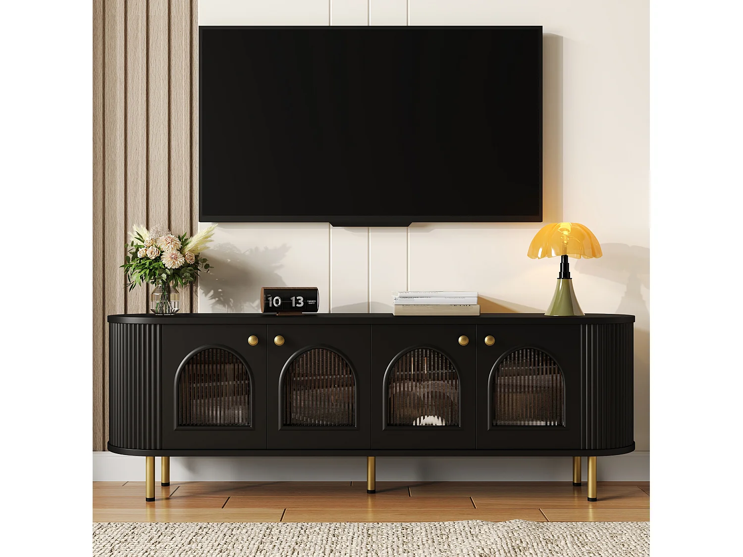 Mueble de TV de 170 cm en negro y dorado con 4 puertas de cristal, diseño moderno con tiradores dorados para salón.