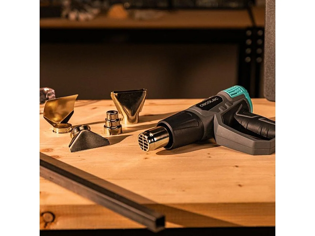 Pistola de calor Cecotec Hell Gun 7500 Full Equip 2000W 4 cabezales negro