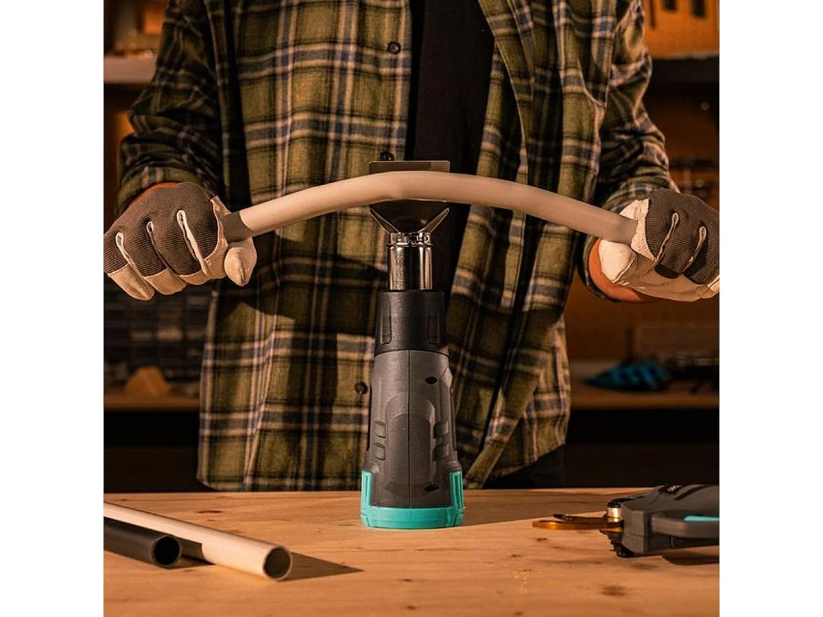 Pistola de calor Cecotec Hell Gun 7500 Full Equip 2000W 4 cabezales negro