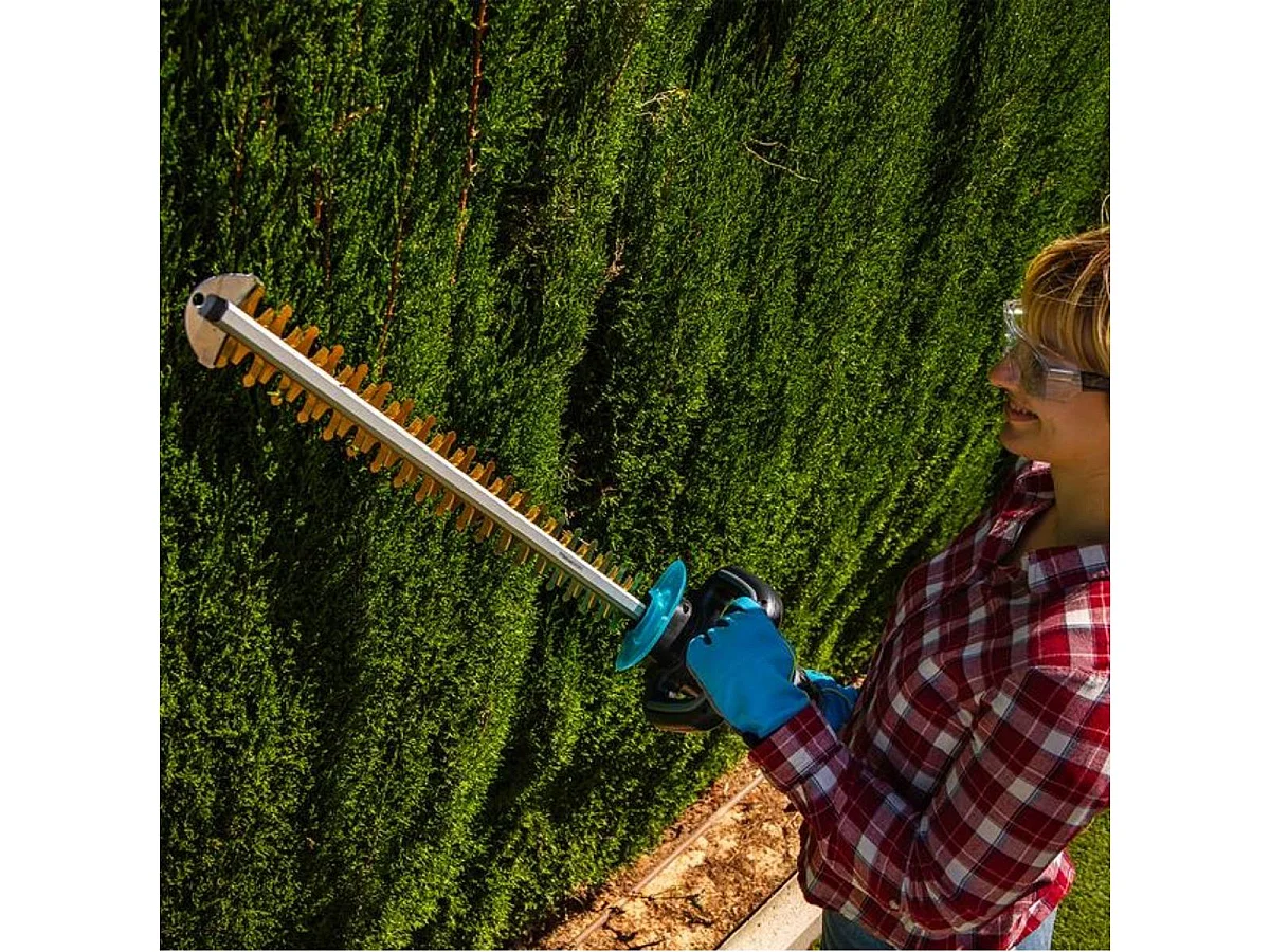 Cortasetos eléctrico Cecotec TitaniumSword 610 XL con cable 61 cm