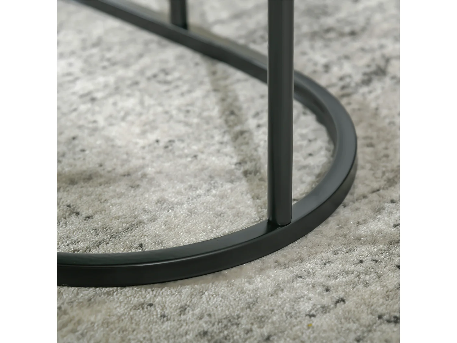 Conjunto de 2 Mesas de Centro MDF Metal Redondas Ovais Sala de Estar Empilháveis ​​50x50,5 cm Preto