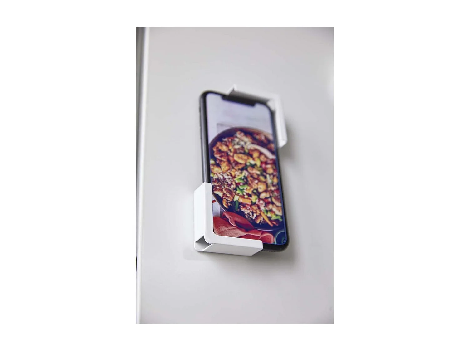 Support smartphone et tablette pour frigo Tower