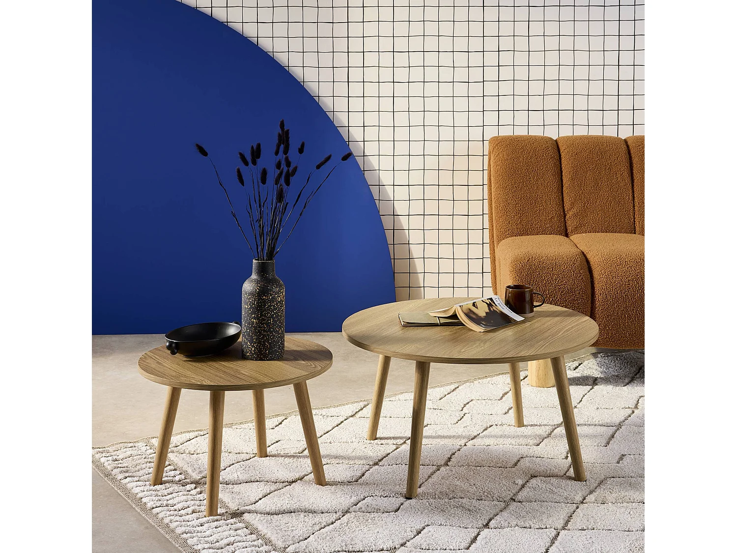 Mesas nido vintage redondas con efecto madera, set de 2 efecto fresno