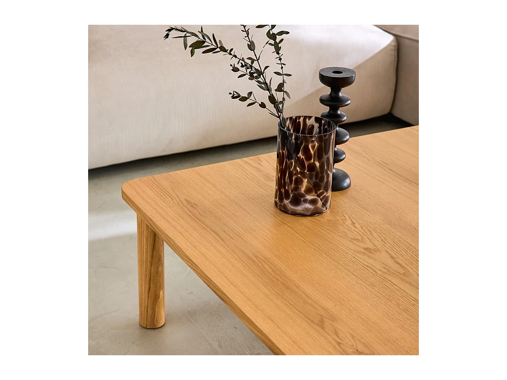 Mesa de centro cuadrada de madera de hevea con chapa de roble natural