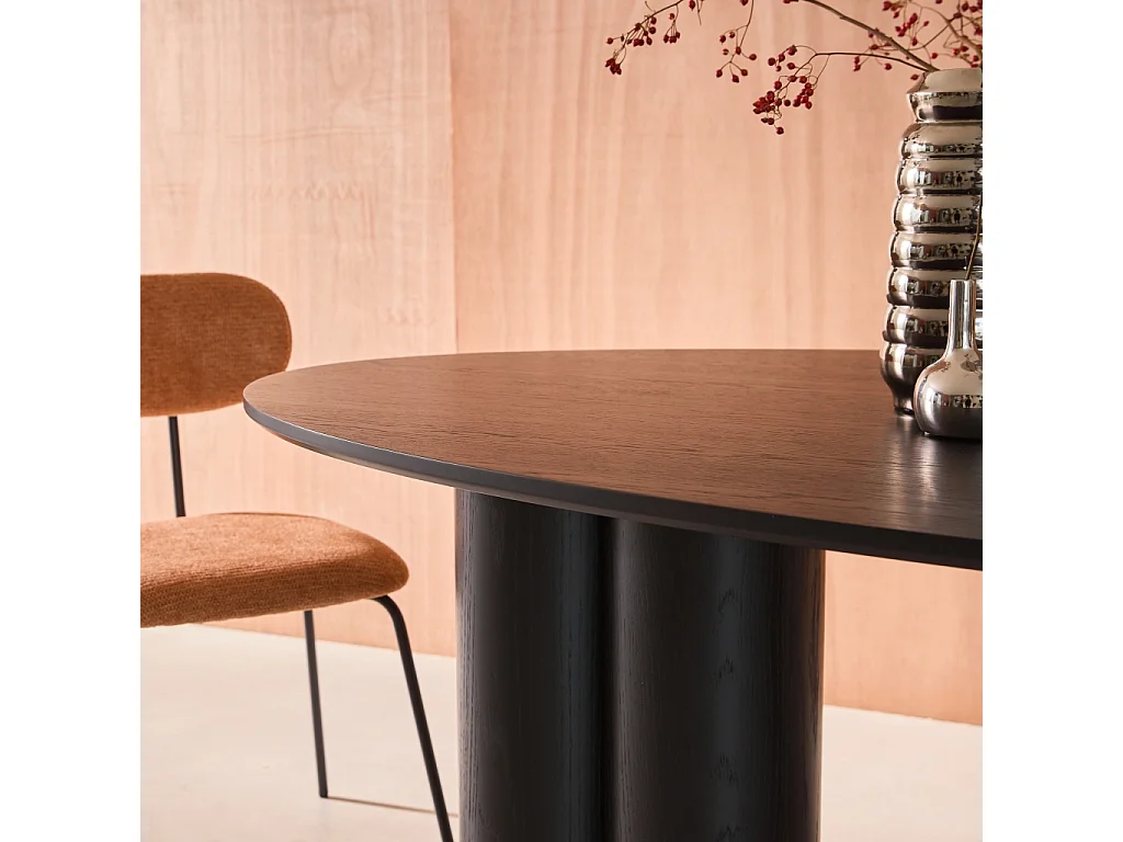 Table à manger ovale bois d'hévéa et placage chêne noir 8 places 220cm - Leonore