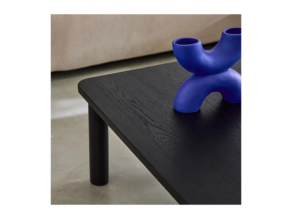 Mesa de centro cuadrada de madera de hevea con chapa de roble negro