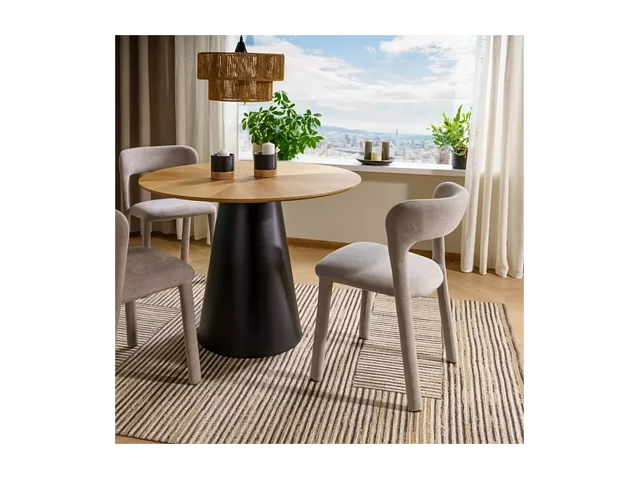 Chaise design en tissu beige entièrement recouverte, assise moelleuse VINIO