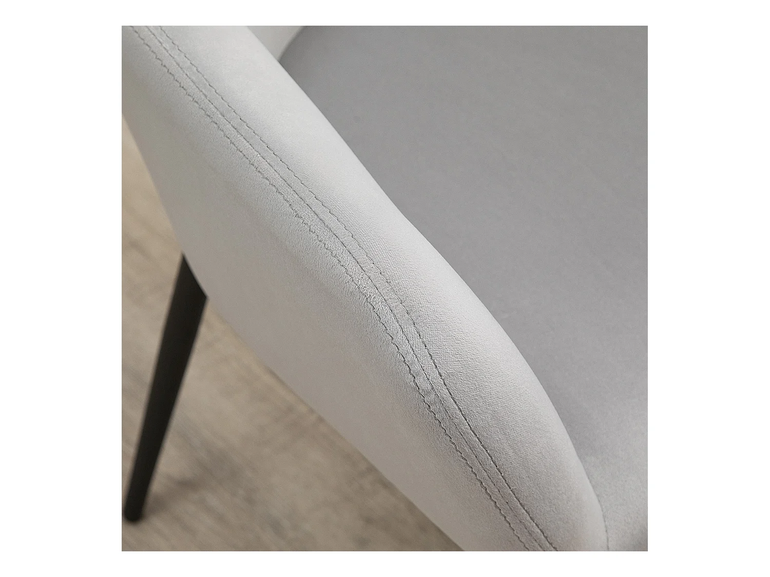 Set di 2 sedie da pranzo, sedia da cucina con schienale, sedia imbottita in effetto velluto, gambe in acciaio, grigio chiaro