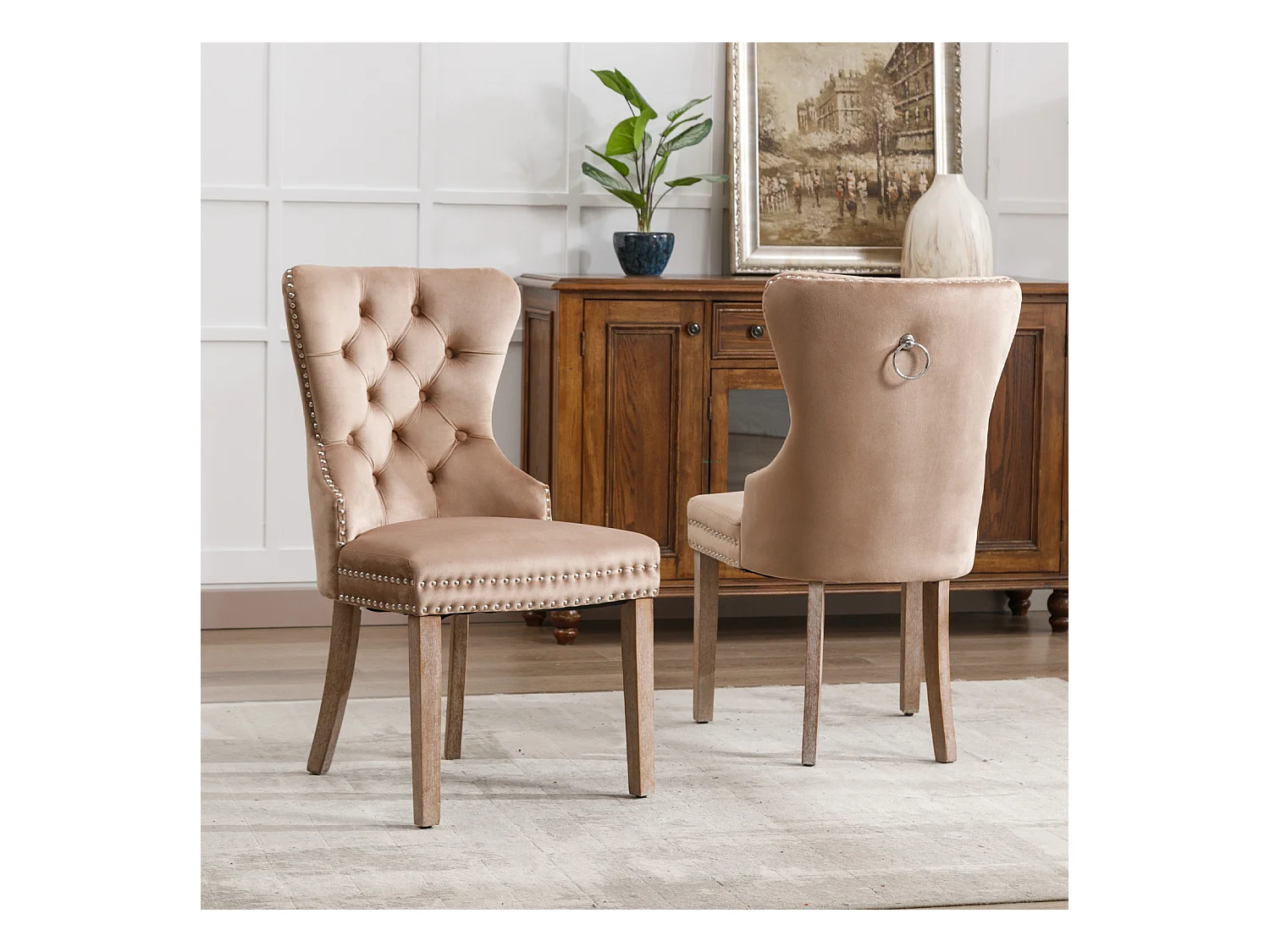 Conjunto de 2 cadeiras de jantar, cadeira estofada com acabamento em tachas, pernas de madeira maciça, capa de veludo, marrom, com design de aldrava