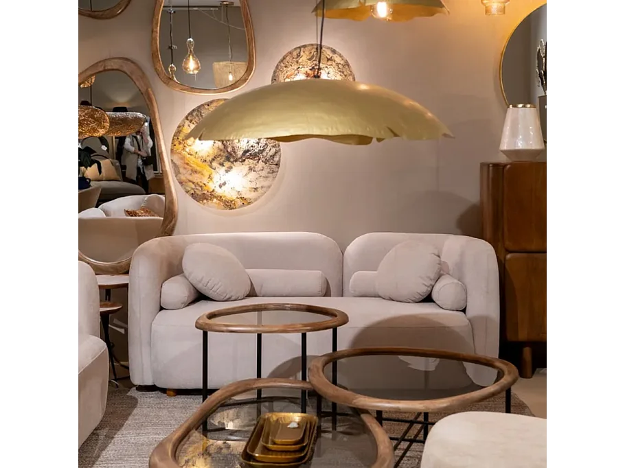 Canapé 2 places galbé en tissu beige avec coussins AURALINE