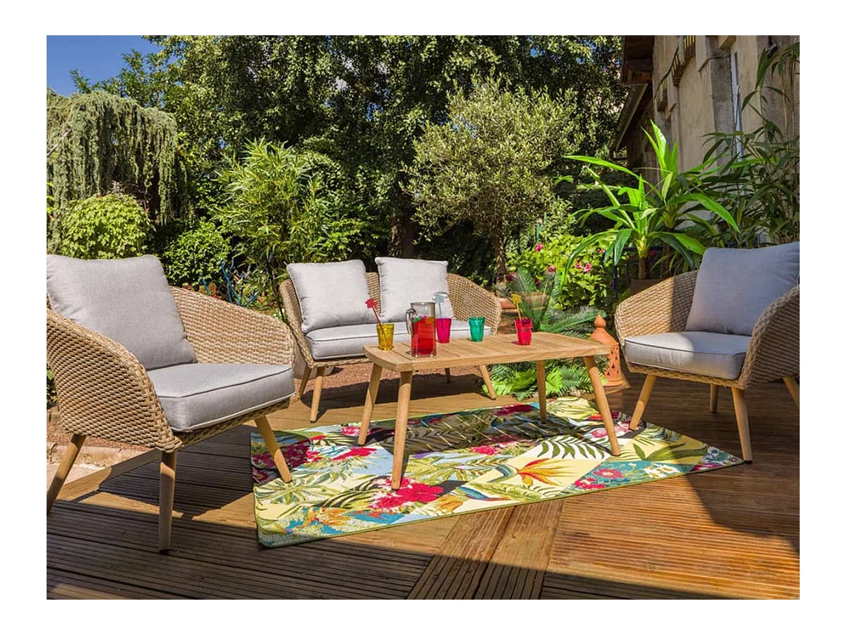 Salón de relax para 4 ó 5 personas en resina tejida