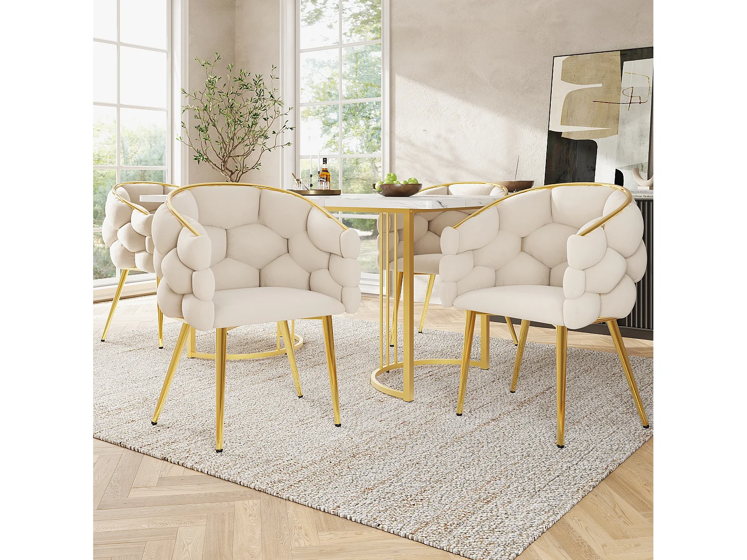 Conjunto de 2 cadeiras modernas de veludo bege com pés de metal dourado, design ergonômico Bubble para sala de estar.