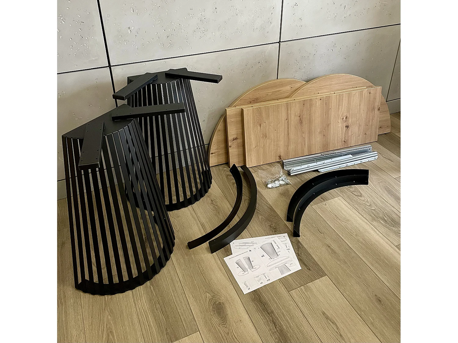 MINIO go for it, Table à rallonges GORI chêne artisan/noir