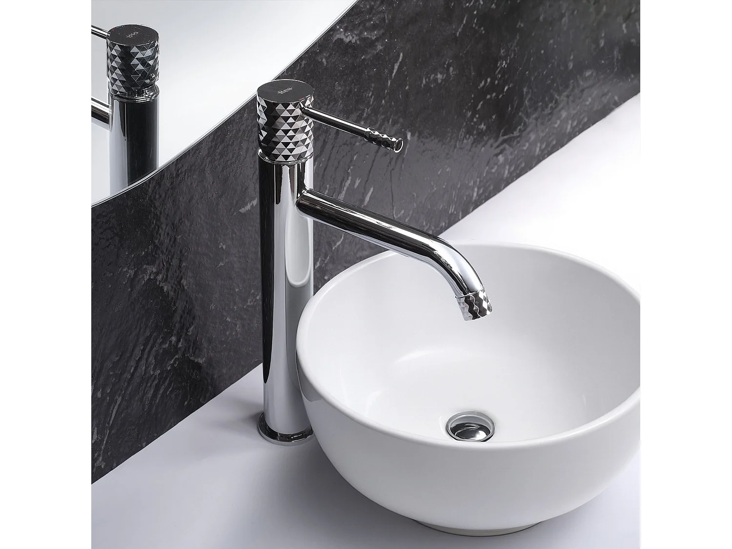 Rubinetto Da Lavabo Rea Lungo Diamond High Chrome