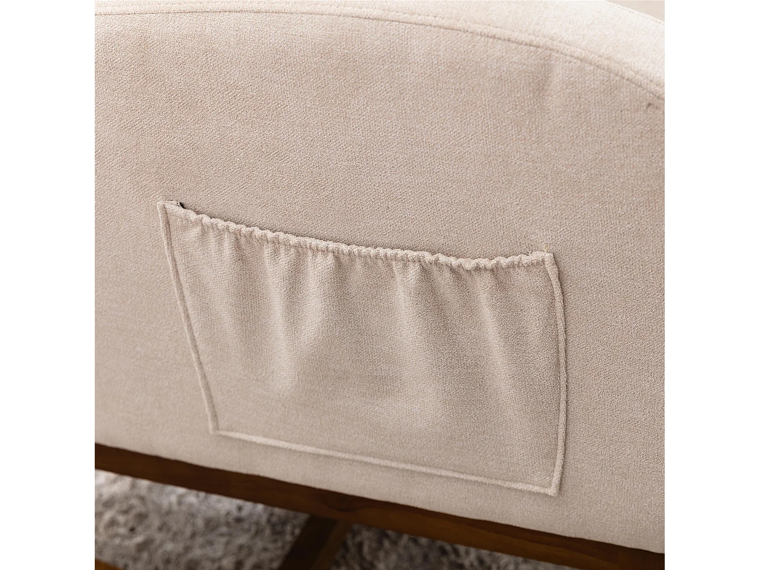 Rocking chair en lin beige avec poches latérales et dossier haut 93,97 x 68,83 x 100,83 cm