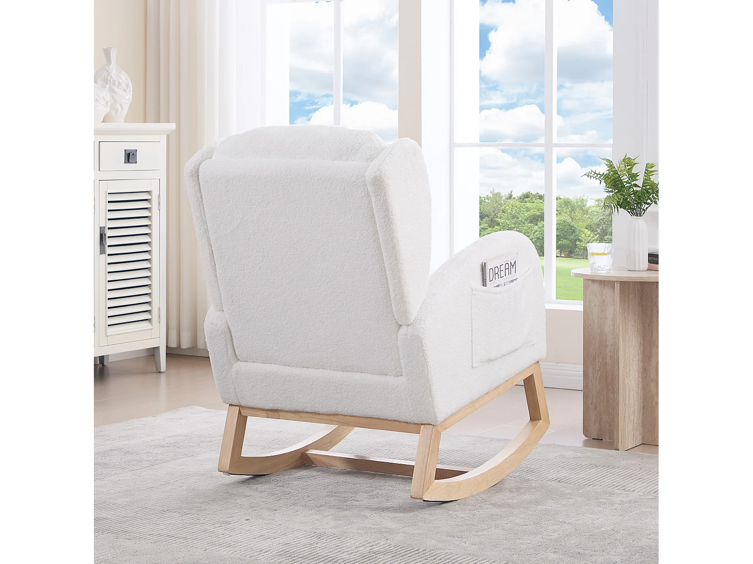 Rocking chair blanc avec poches latérales, repose-pieds réglable, structure en bois 122,5x70x104cm