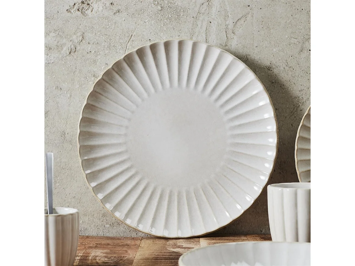 Set de 6 assiettes de présentation beiges en céramique (Ø32 cm) - SHELLY