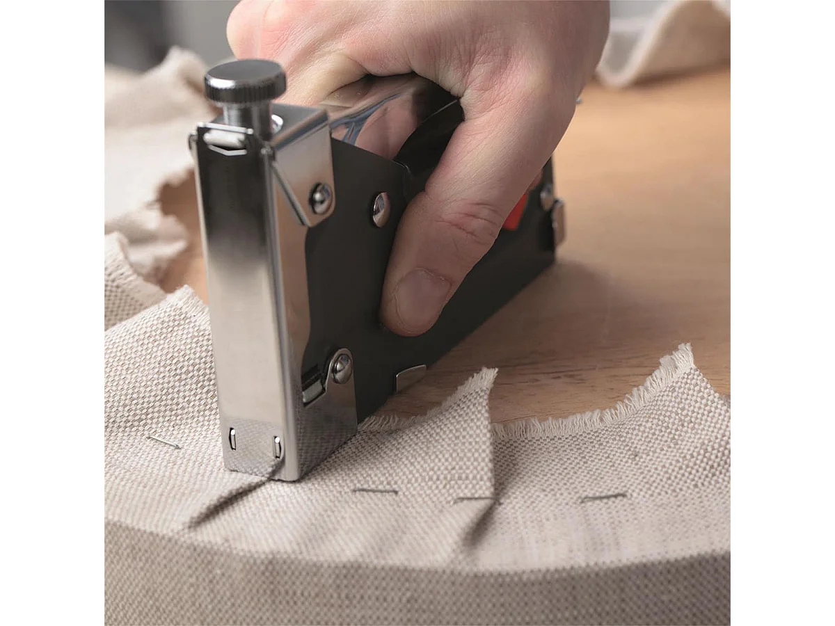 Agrafeuse Manuelle Multifonction + 300 Agrafes - SHTAK