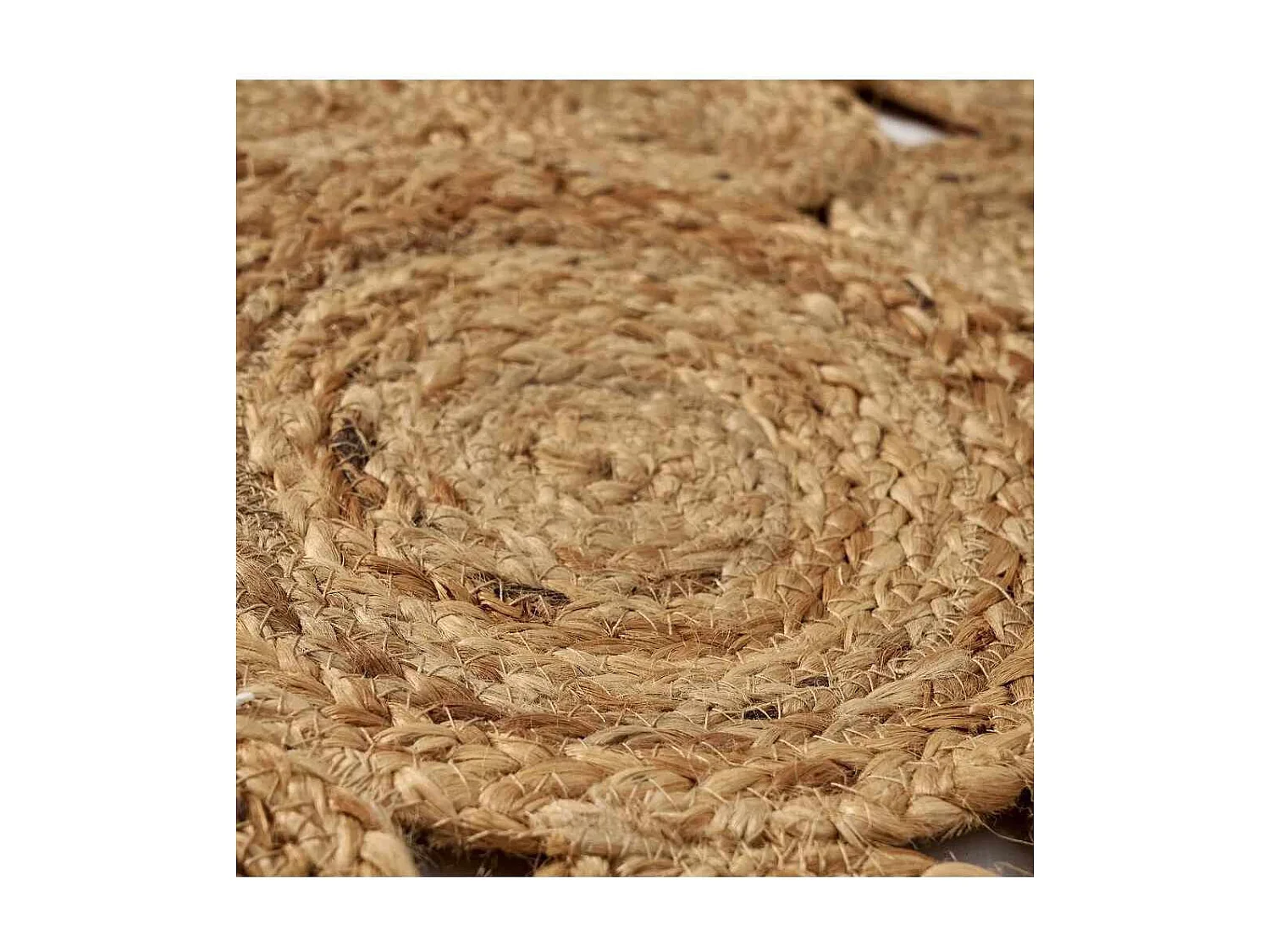 Alfombra redonda de 120x120x0,5 cm con fibras naturales de yute en color marrón Zoya