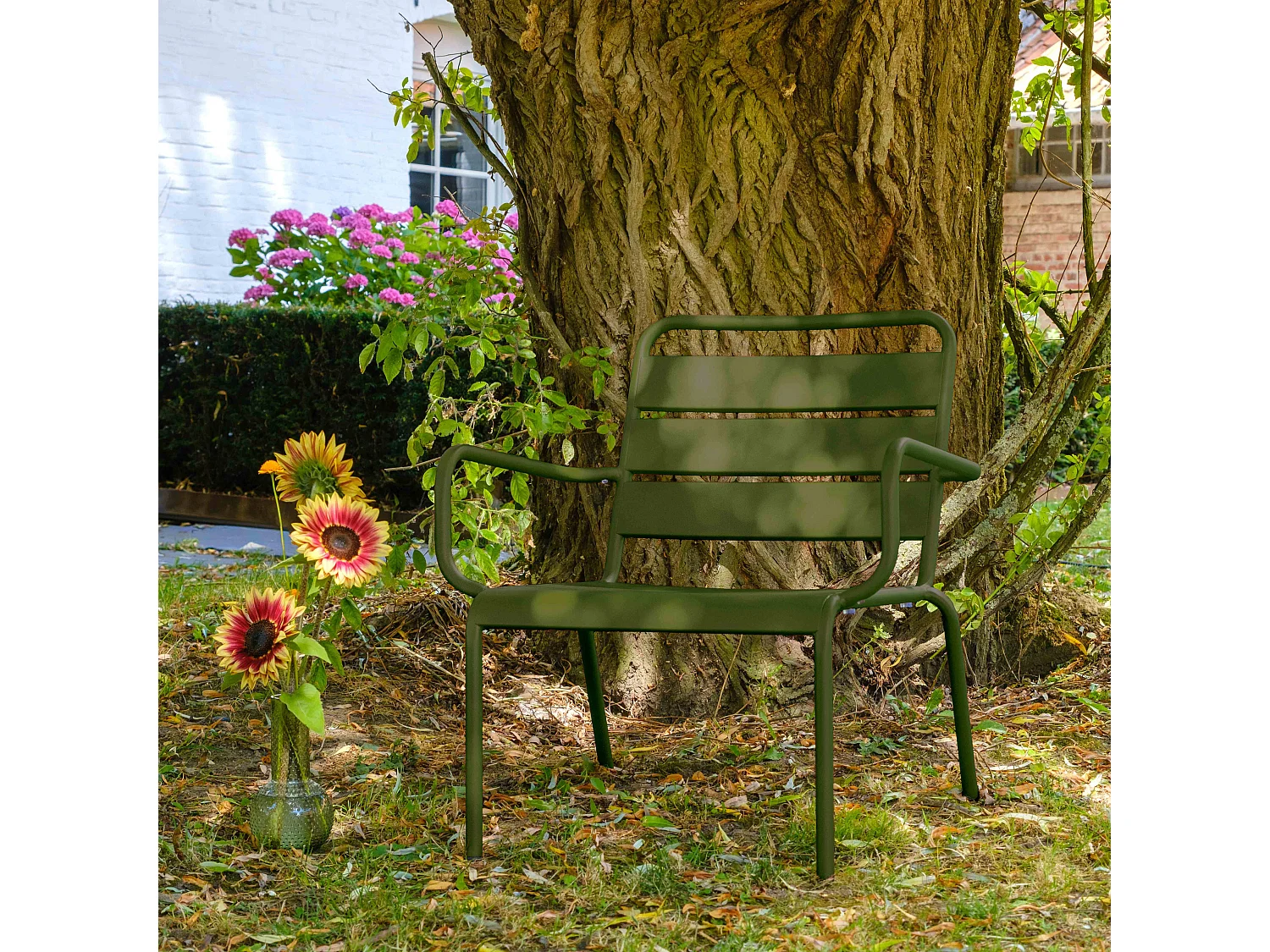 Fauteuil de jardin bas relax acier vert kaki - Palavas