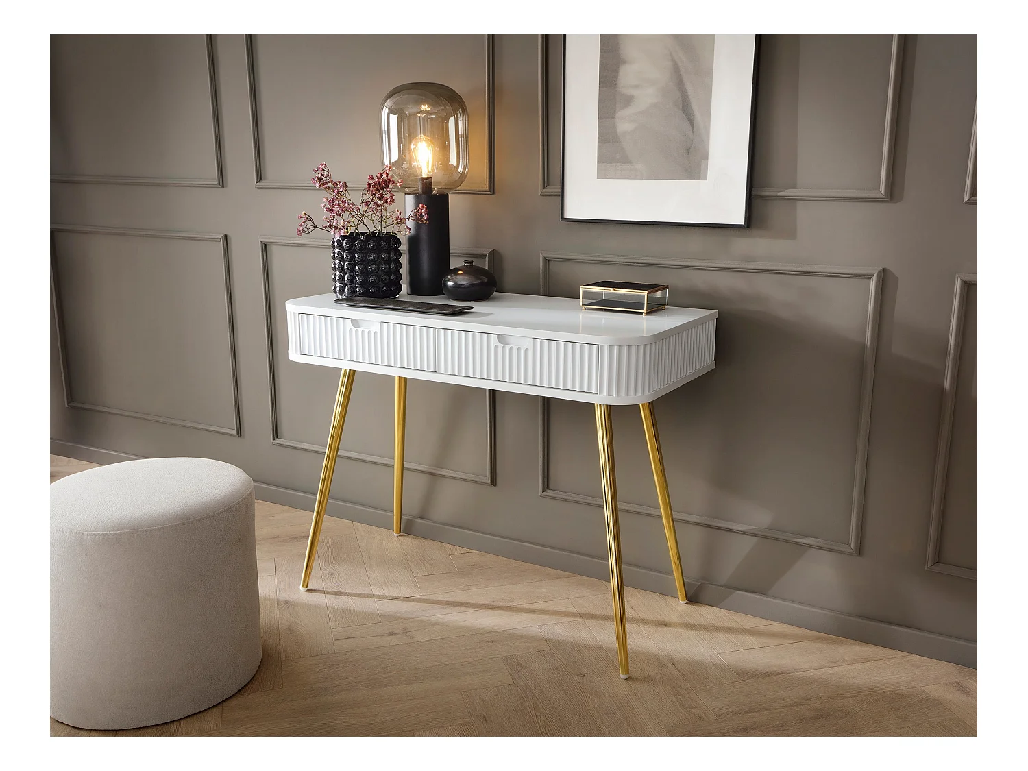 Consola de 2 cajones con patas doradas mate 103x80 cm