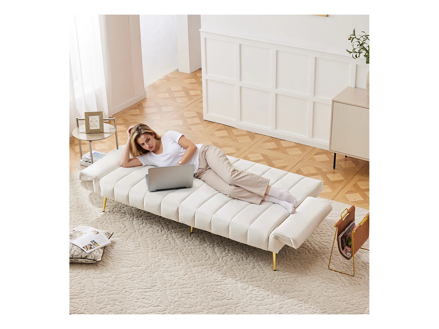 Divano letto in velluto con gambe regolabili e video. Salvaspazio per soggiorno, camera, stanza ospiti e home theater.