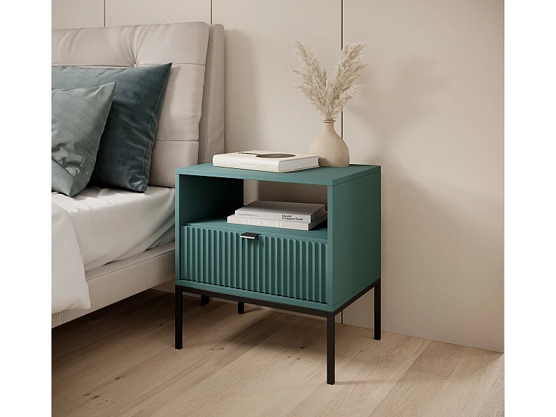 Nachttisch mit 1 Schublade und schwarzen Metallfüßen 54x56 cm