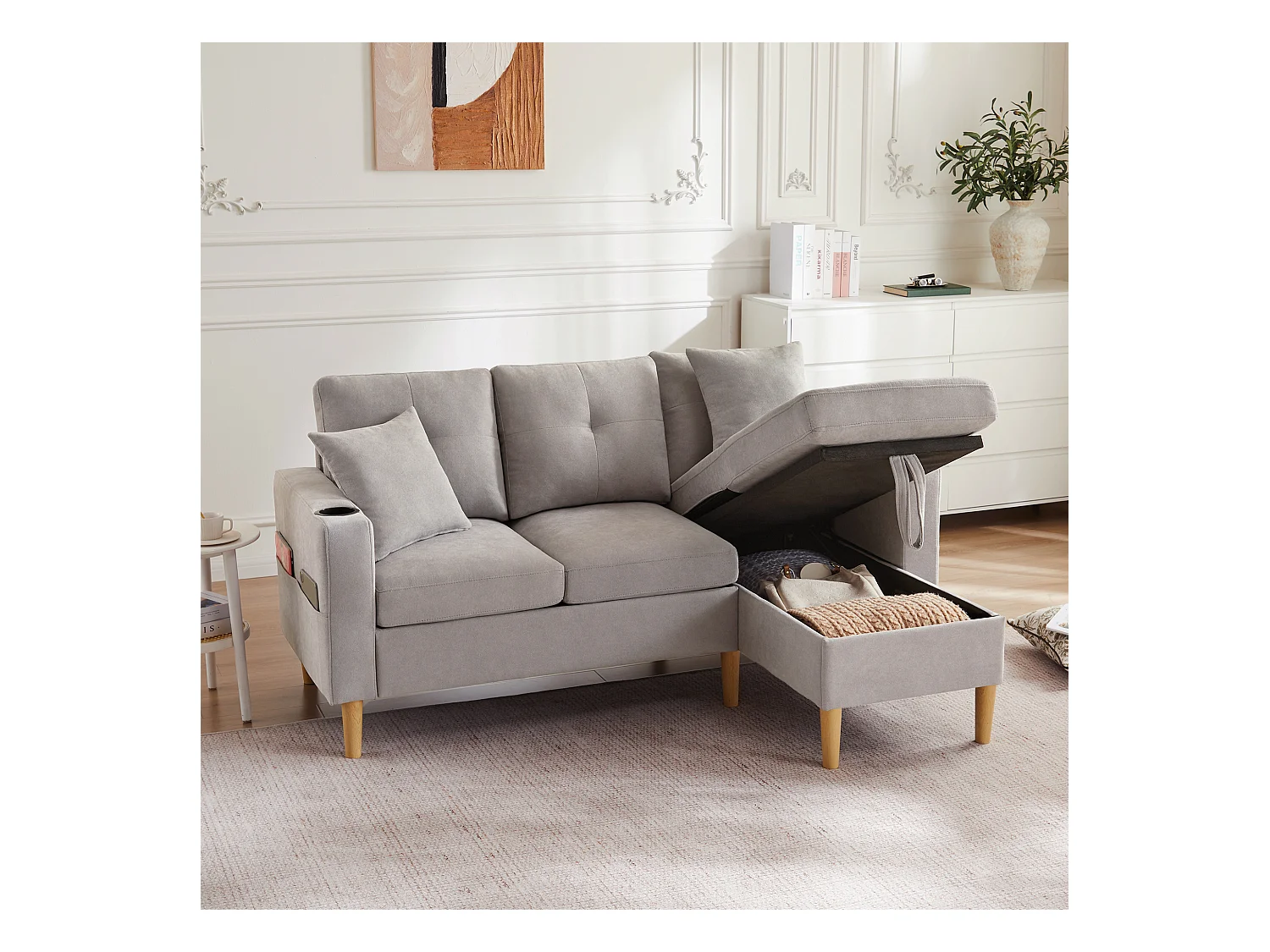 Divano a L con chaise longue, contenitore, portabicchieri e 2 cuscini. Ideale per soggiorno, ufficio o appartamento. Video incluso.