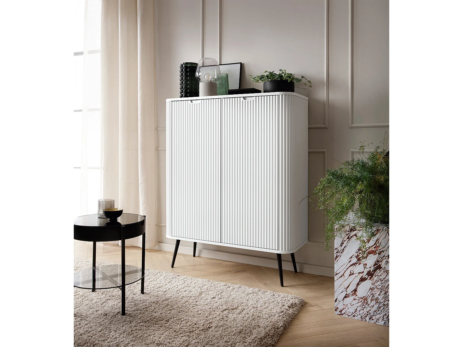 2-deurs buffet met zwart metalen plaat 129x103 cm