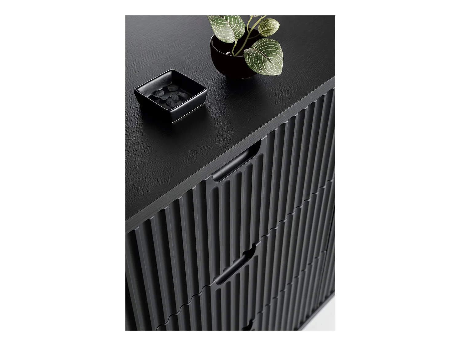 Buffet 2 portes, 3 tiroirs avec pieds en métal noir, 168x87 cm