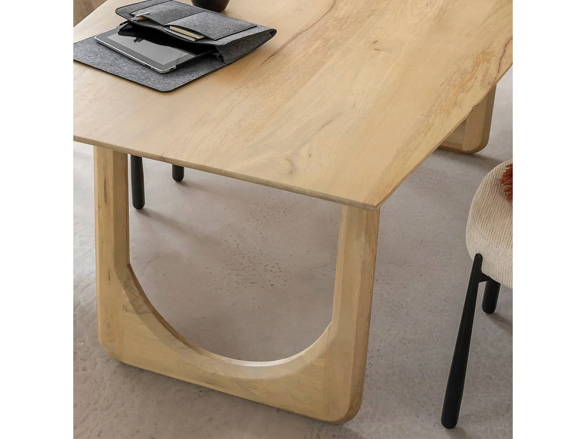 Table à manger en bois de manguier Juliet