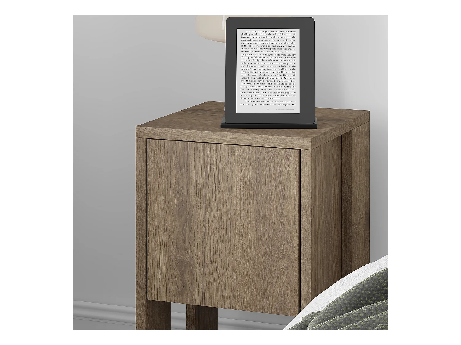 Decortie Ema Table de chevet moderne avec rangement Armoire à portes abattantes Effet chêne foncé Largeur 30cm