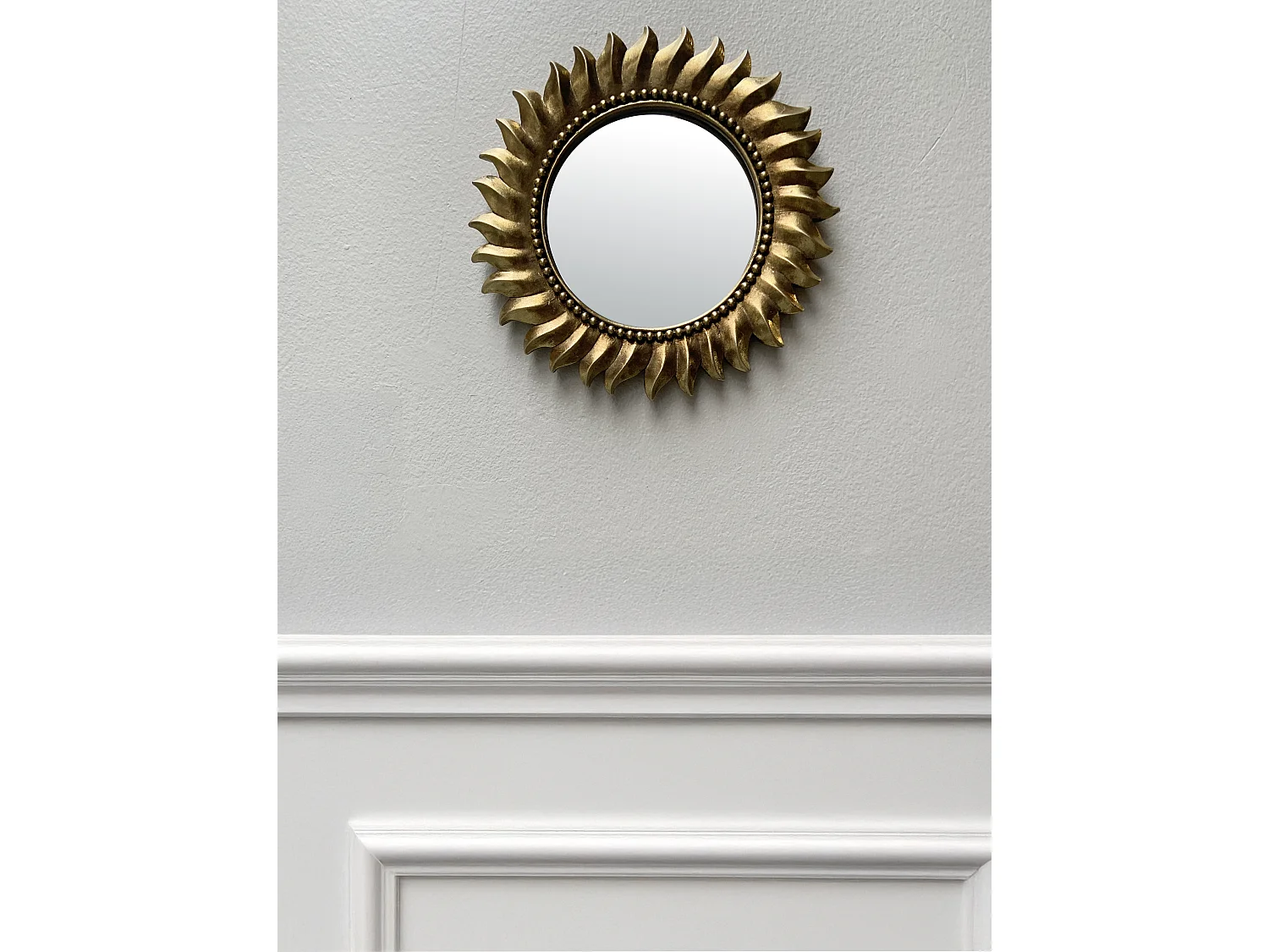 Miroir soleil doré 18cm