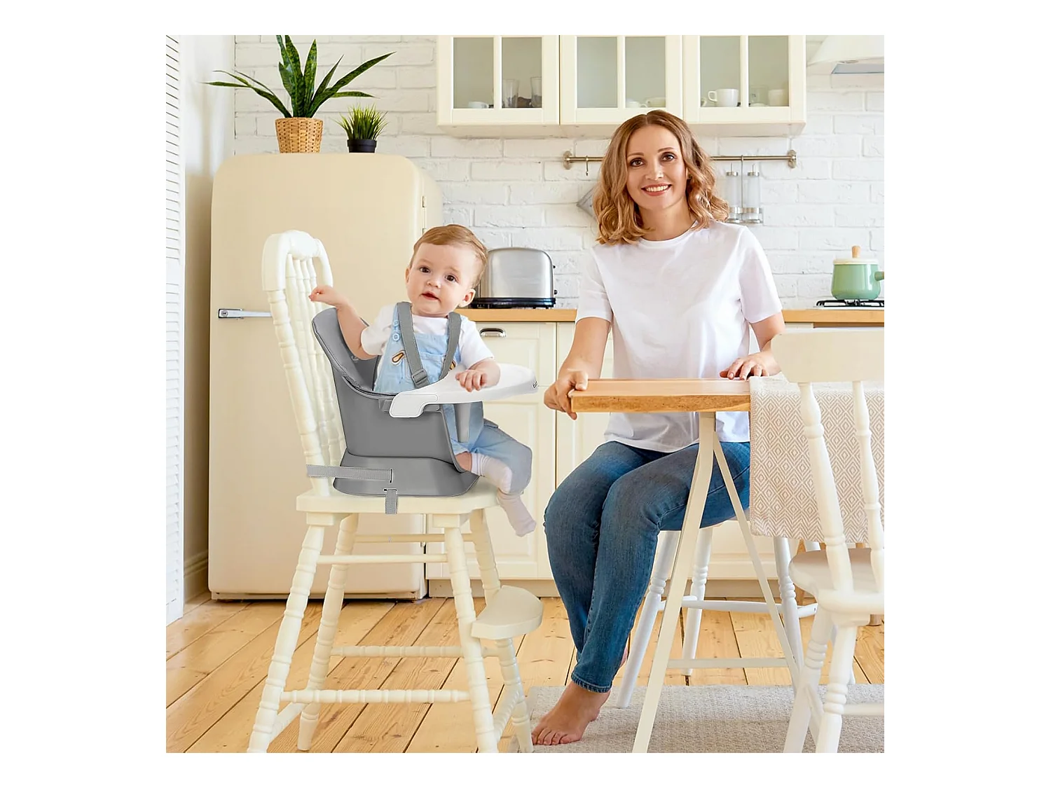 Ezebaby 6-in-1 Kinderstoel, Met Houten Poten, 5-punts Gordel en Voetensteun, voor Kinderen vanaf 6 Maanden