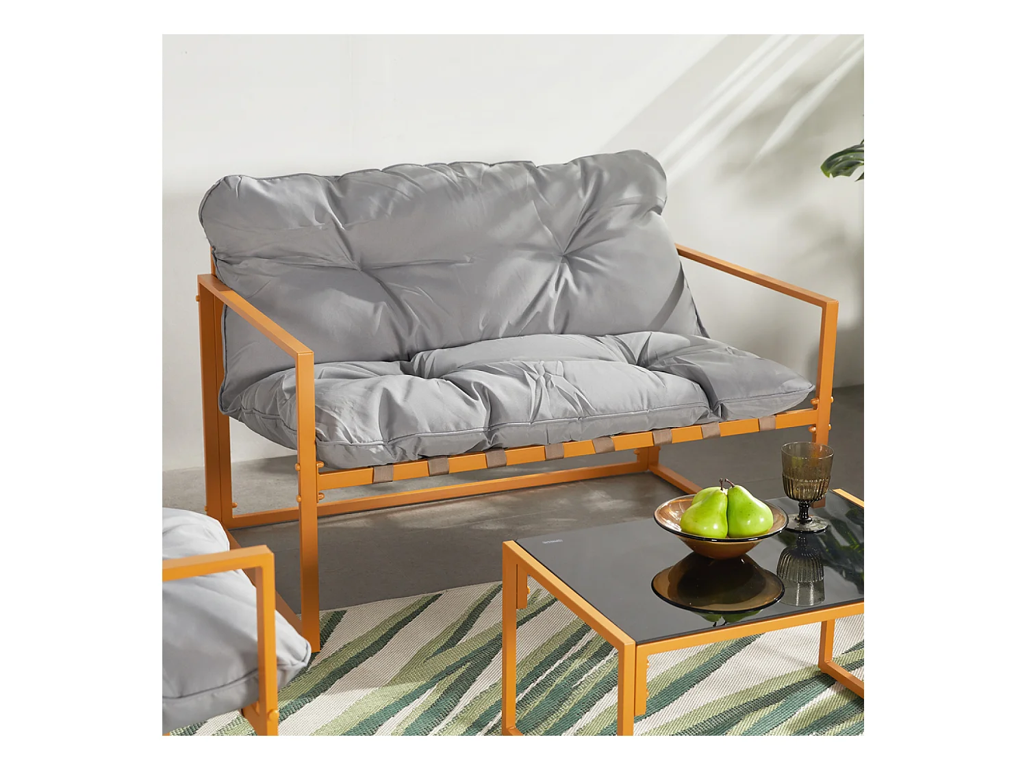 Salon de jardin 4 places contemporain brun et coussins gris RABAT