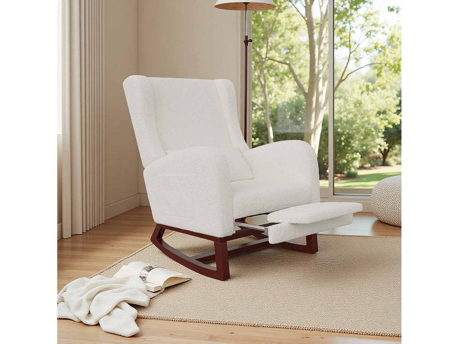 Fauteuil à bascule blanc cassé en tissu effet velours avec repose-jambes extensible, poches latérales et coussin inclus