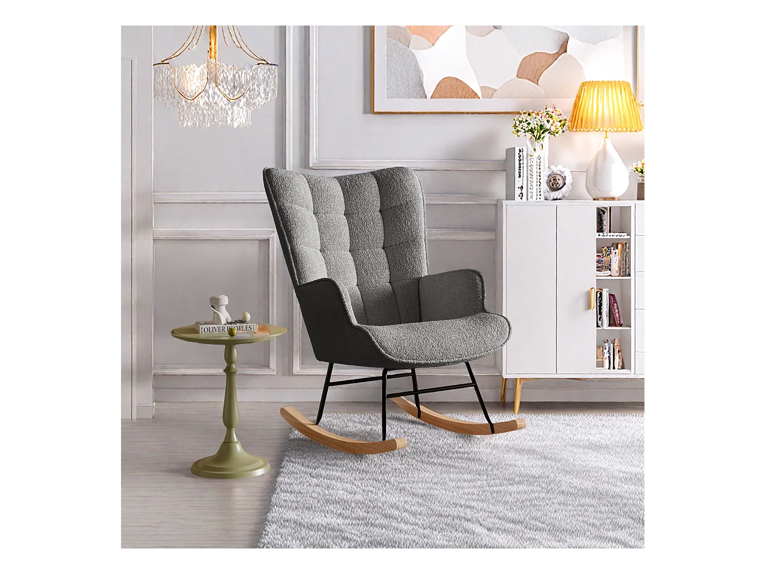 Cadeira de balanço em tecido Teddy cinza com encosto tufado, design aconchegante e moderno para sala de estar ou quarto