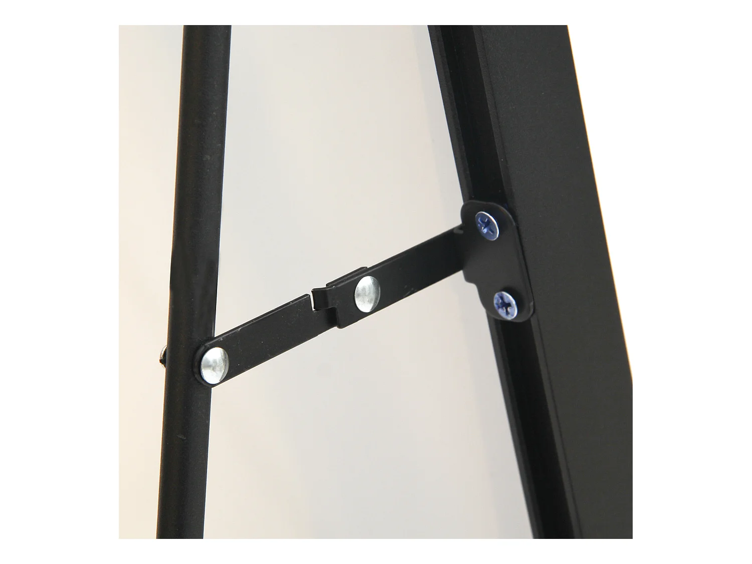 Miroir de maquillage rectangulaire en verre trempé, cadre en aluminium noir, 162 x 53 cm, design moderne élégant pour chambre ou salle de bain