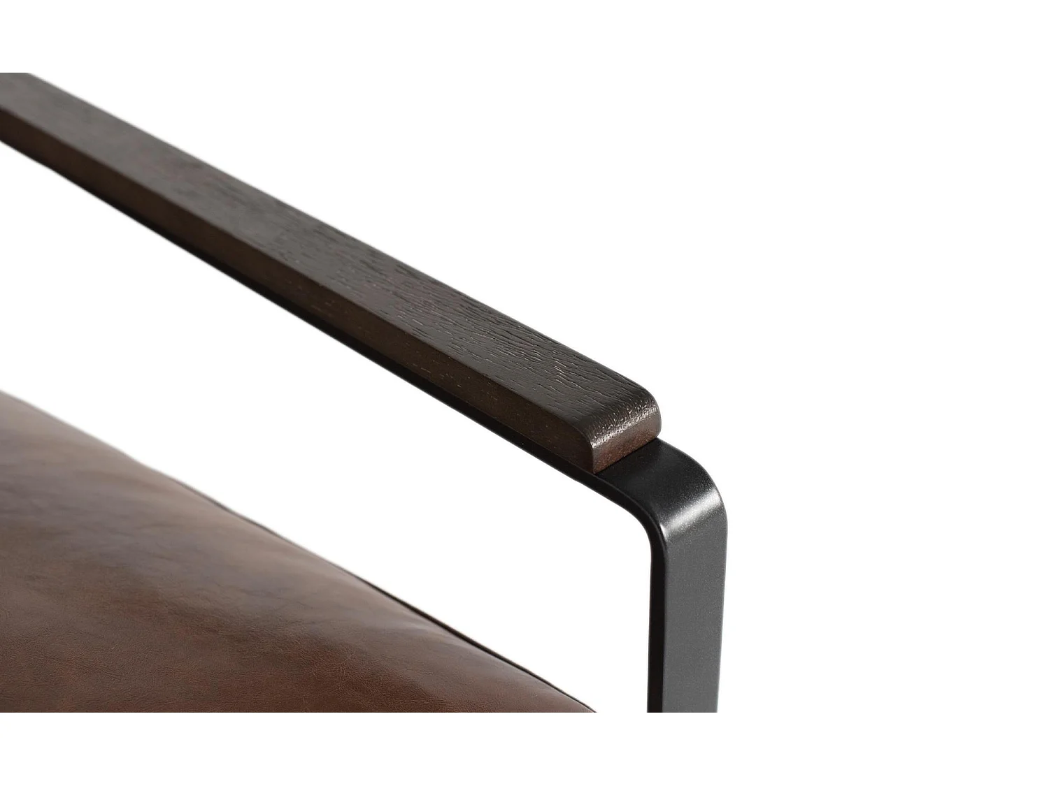 Fauteuil industriel en fer noir et simili cuir brun vieilli