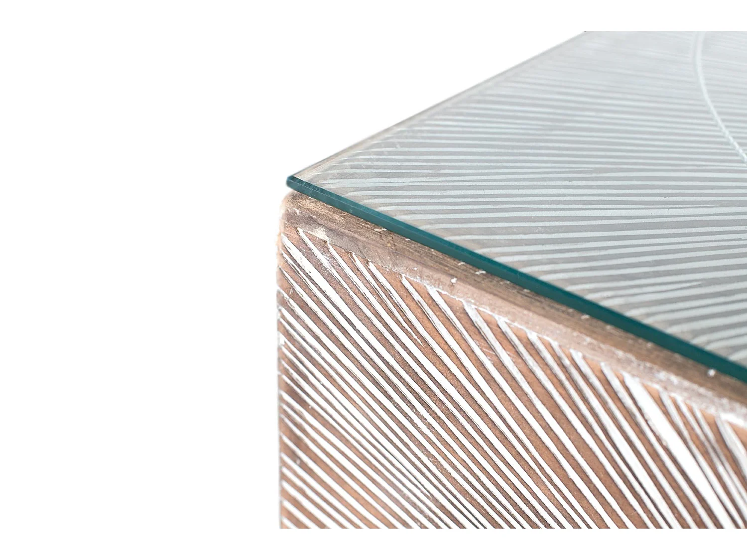 Mesa de centro con dibujos geométricos pintados a mano y cristal