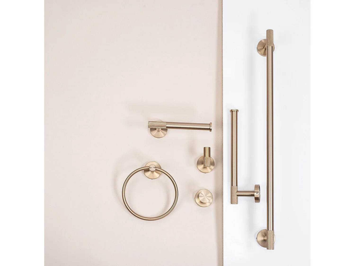 Portasciugamano Da Bagno Rea  6606 Modern Brush Gold