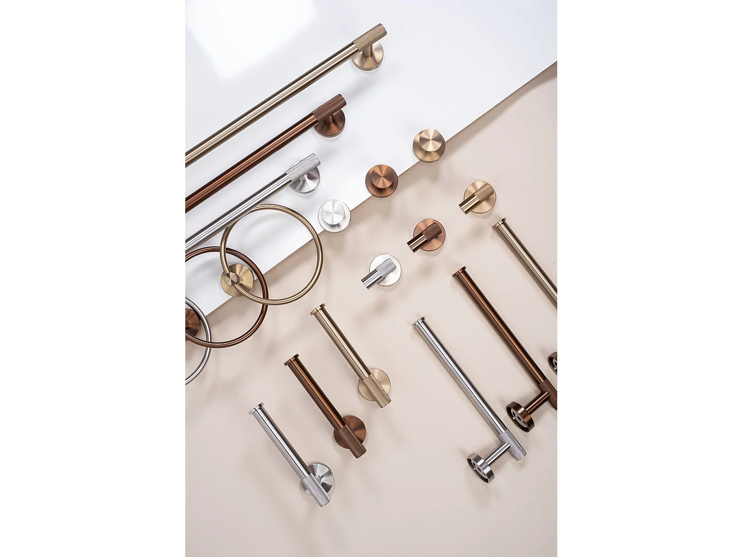 Portasciugamano Da Bagno Rea 6606 Modern Brush Copper