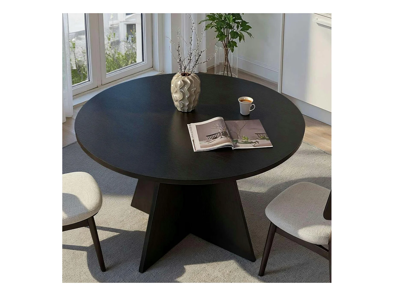 Table à manger ronde noire effet bois Ø120 cm MARFA