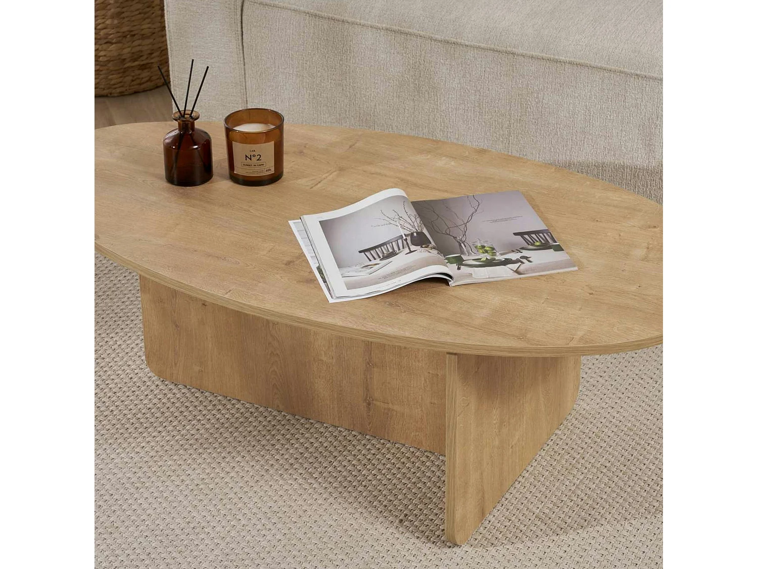 Table basse moderne ovale effet bois clair – pied en T MARFA
