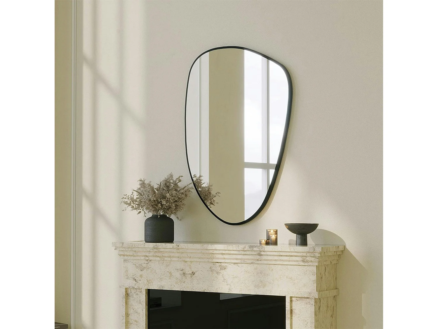 Miroir design organique bord noir 91 cm, forme fluide CODY