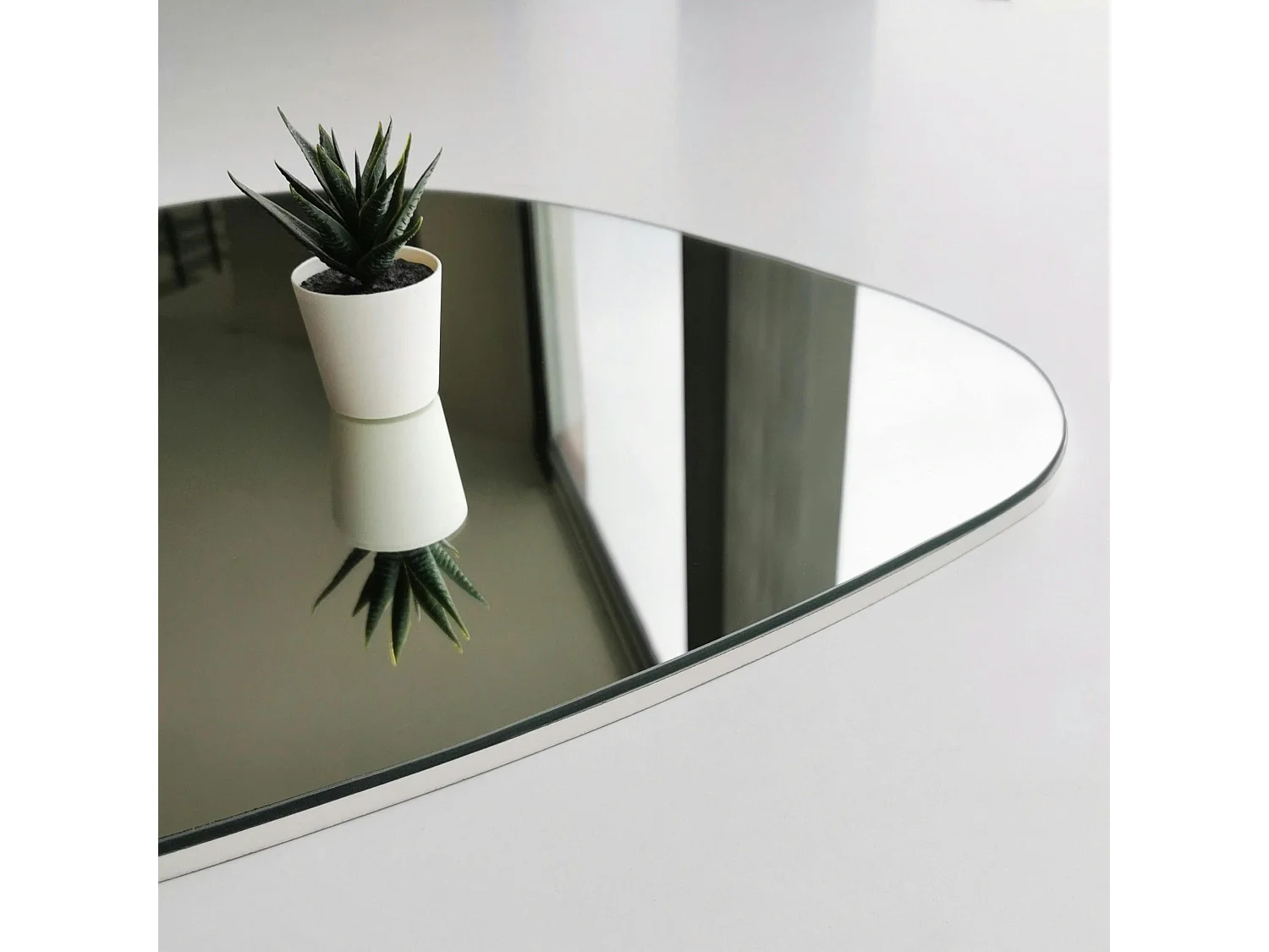 Miroir mural organique forme galet 90 cm - style design CODY