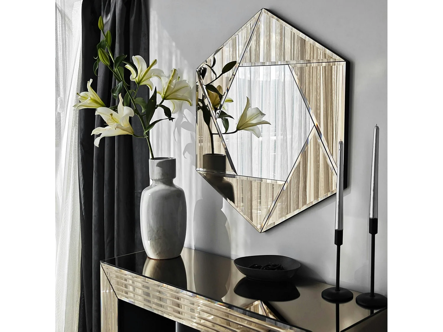 Miroir d'entrée hexagonal à facettes, cadre ambré CODY