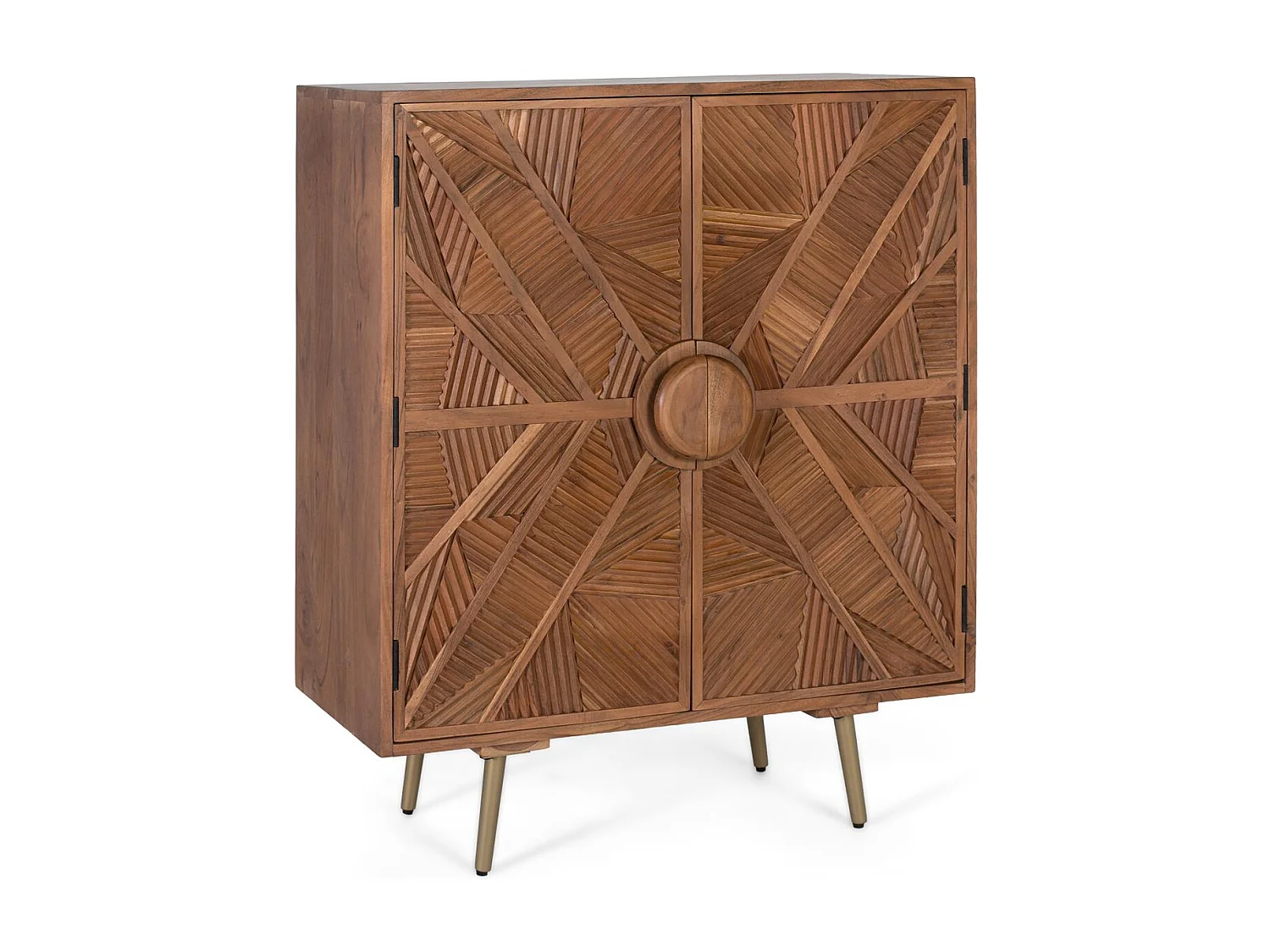 Buffet hoog in manguierbossen met gebeeldhouwde poorten