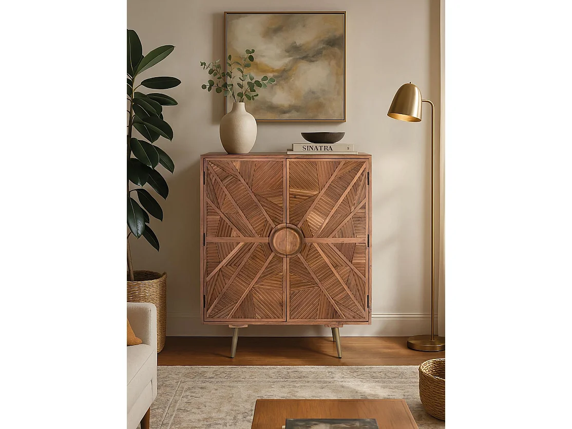 Sideboard aus Mangoholz mit geschnitzten Türen